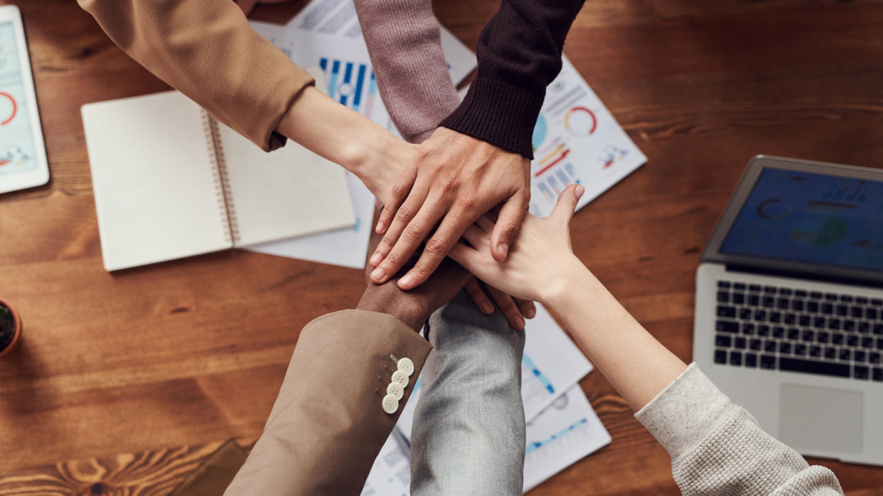 How to Build Team Rapport as a UX Designer? – Avocademy