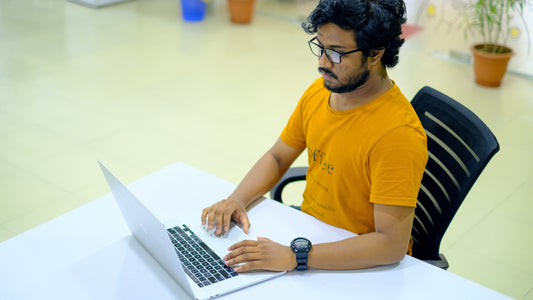 What Does an Entry-Level UX Designer Do?